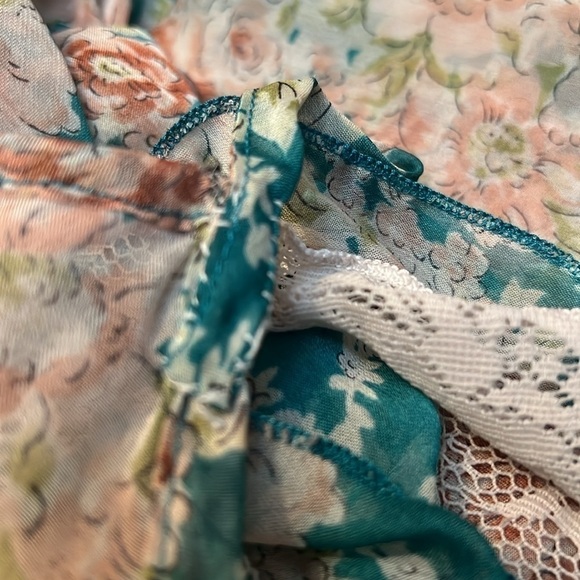 Lush see thru top sleeves size S lightweight boho flower spring sheer romantic - Picture 9 of 11